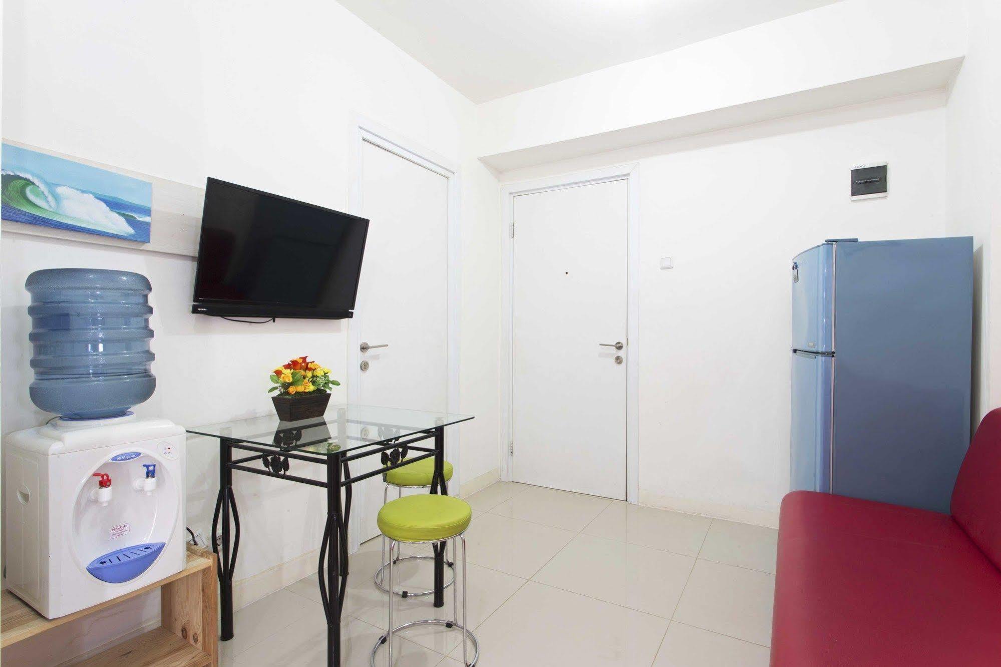 Reddoorz Apartment @ Green Pramuka Jakarta Ngoại thất bức ảnh
